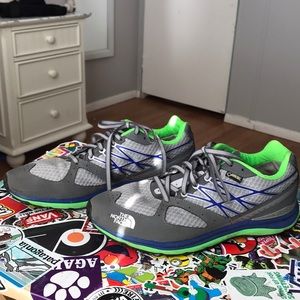 Trail activity shoes